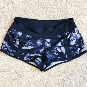 🍋 Lululemon | Run Your Heart Out Shorts